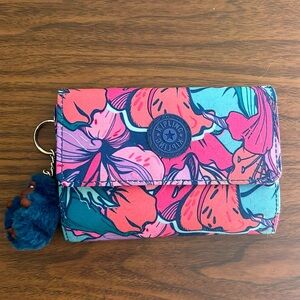 Kipling Tropical Floral Wallet